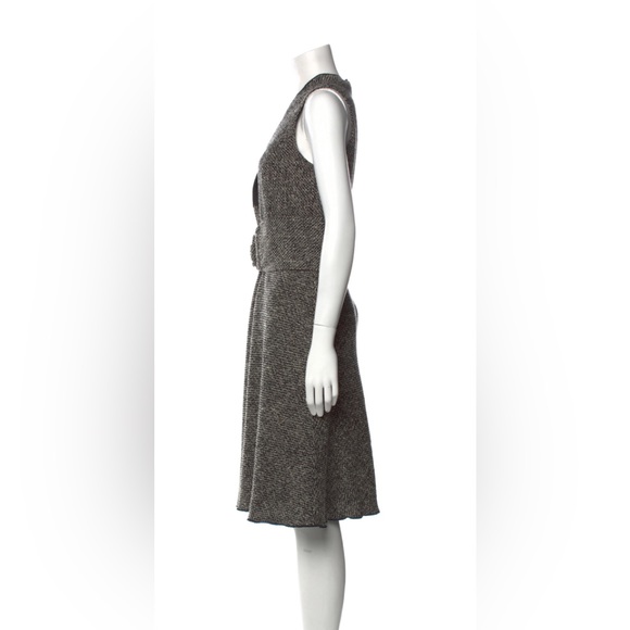 Marisa Minicucci Belted Virgin Wool A-Line Dress - Beautiful wide belt included - Picture 2 of 3